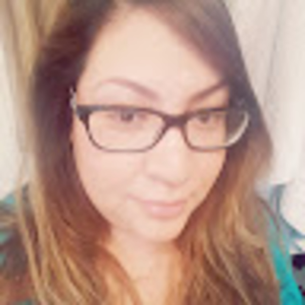 Meet your Posher, Raquel